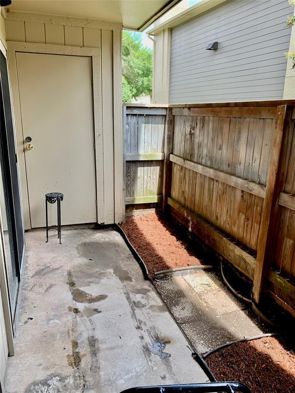 Building Photo - 1900 Bay Area Blvd