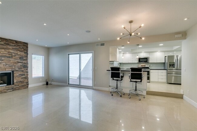 Building Photo - 5046 Schumann Dr