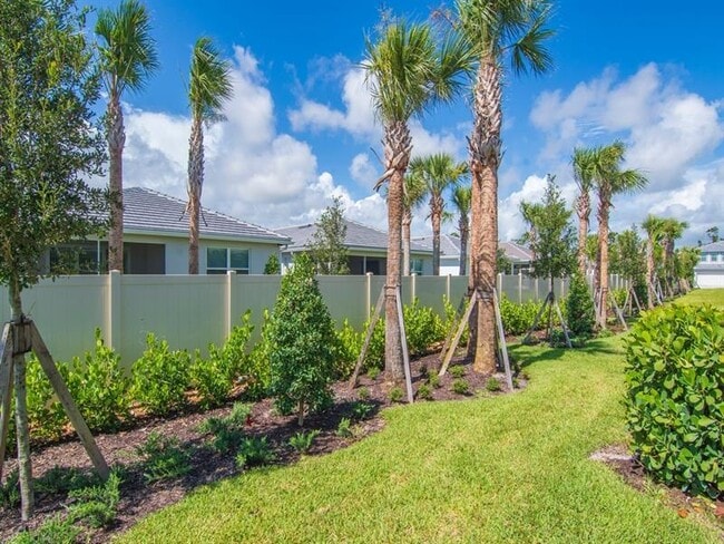 Building Photo - 4501 Nautilus Cir