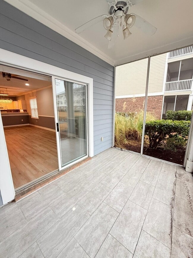 Building Photo - 330 Kiskadee Loop