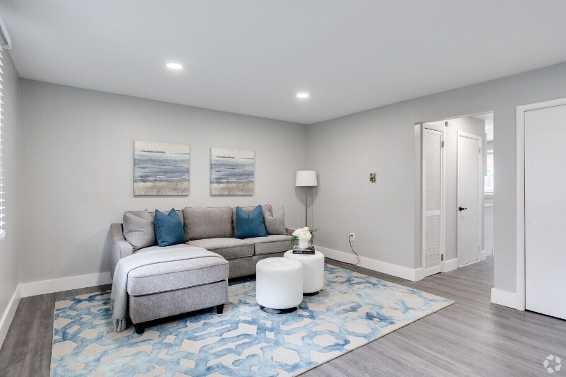 Building Photo - 1302 N Black Horse Pike