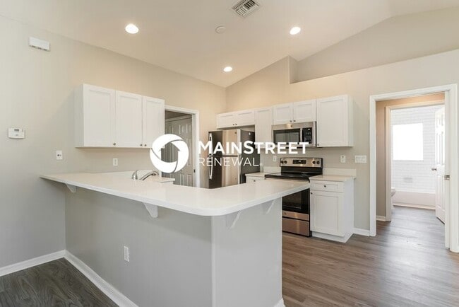 Building Photo - 3 Bedroom Pet-Friendly Home in Cape Coral,...