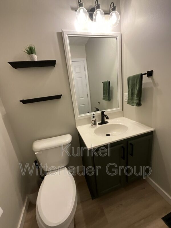 Building Photo - 2833 Smokehouse Way