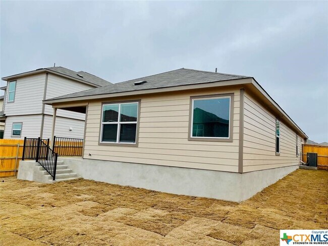 Building Photo - 108 Guardian Angel Ct