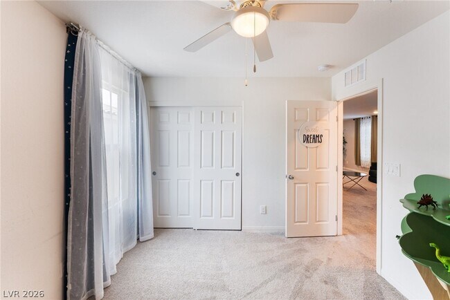 Building Photo - 8448 Vulturo Ave