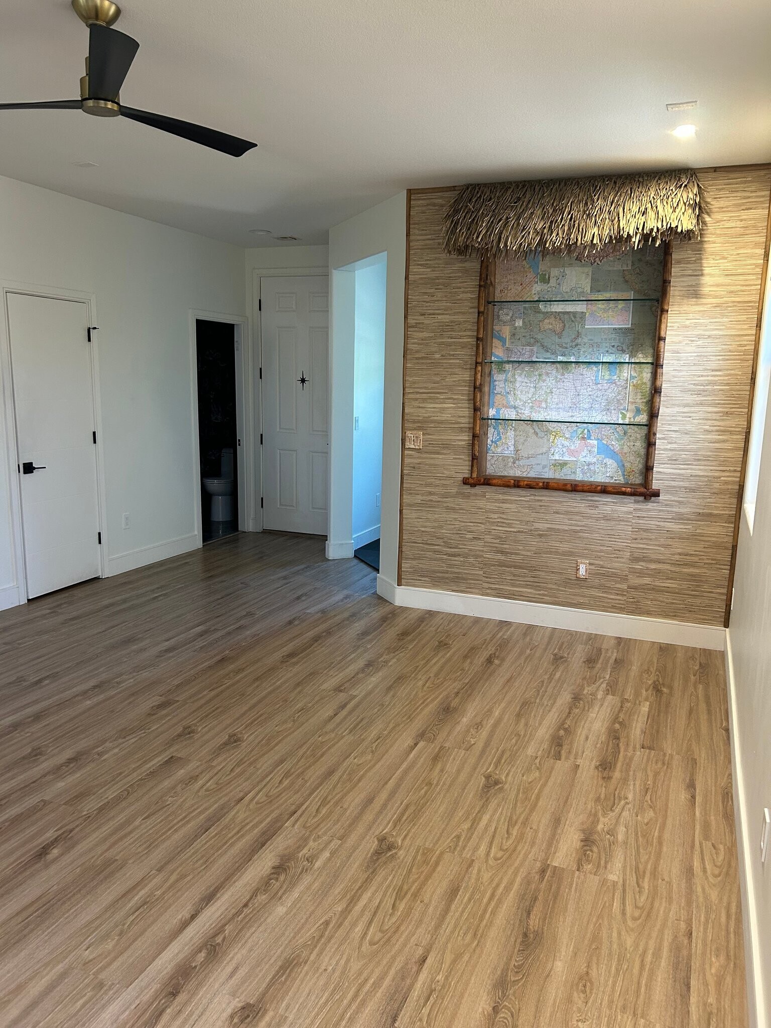 Building Photo - 10671 Cherry Ridge Ct