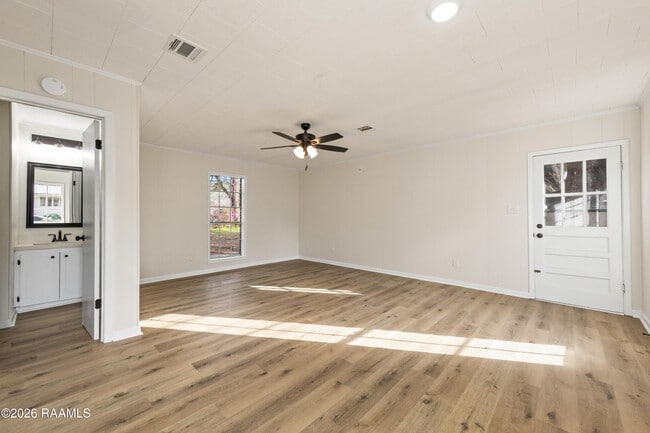 Building Photo - 240 N College Rd