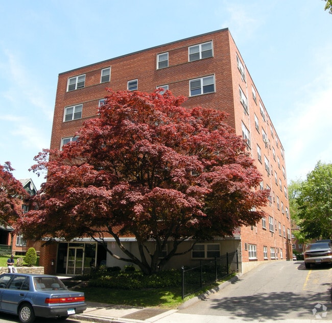 Building Photo - Gillette Apartments