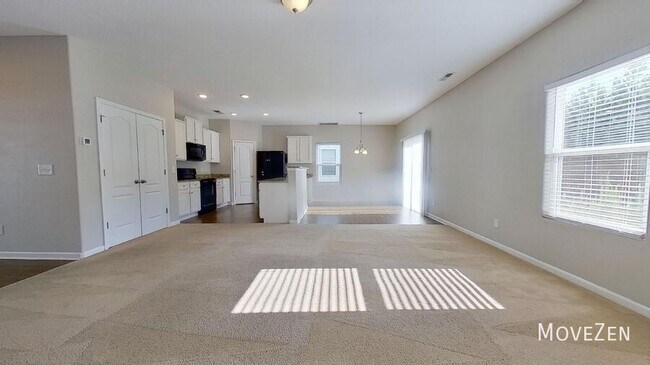Building Photo - 2736 Yurman Rd