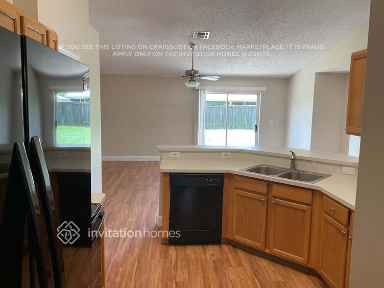 Building Photo - 3556 Long Leaf Dr