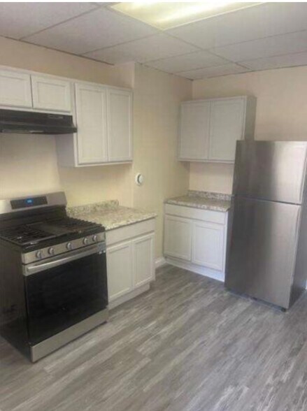 Building Photo - 1713 Rutland Ave