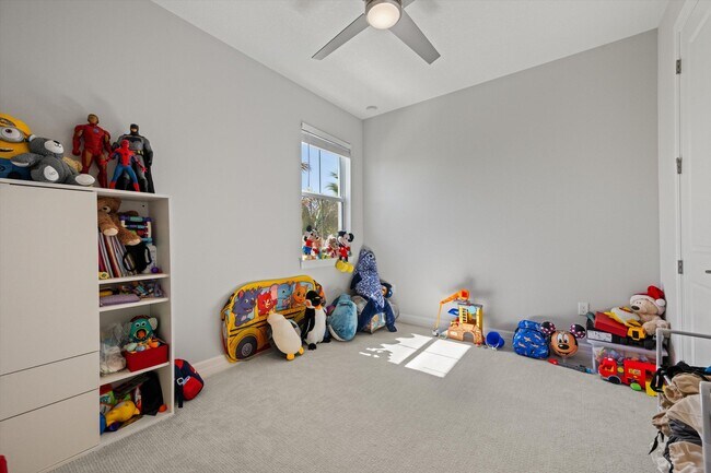 Building Photo - 12510 Triumph Ln
