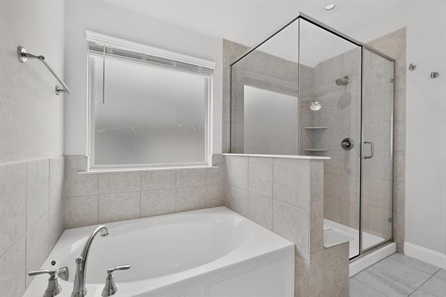 Building Photo - 7617 Regal Ln