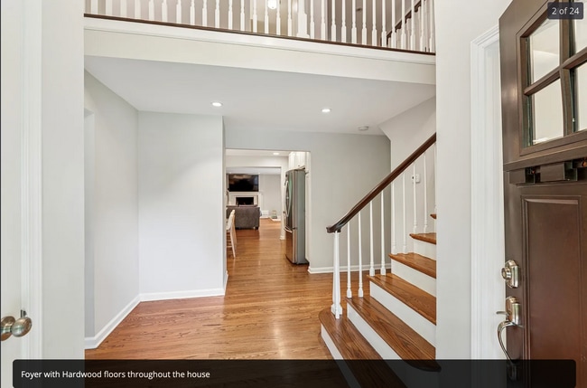 Building Photo - 903 Sulgrave Ln