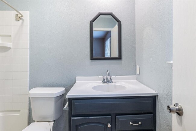 Building Photo - 12914 Pegasus St