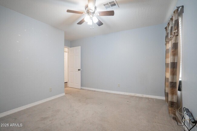 Building Photo - 16006 S 39th St
