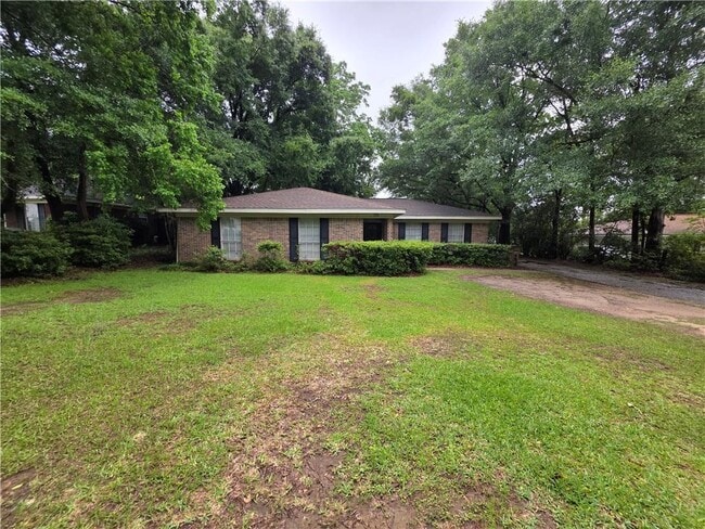 Building Photo - 521 Evergreen Rd