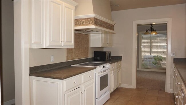 Building Photo - 1127 Glenwood Ave