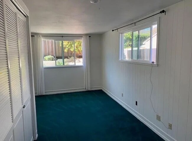 Building Photo - Beautiful 4 Bedroom Home in Santa Cruz