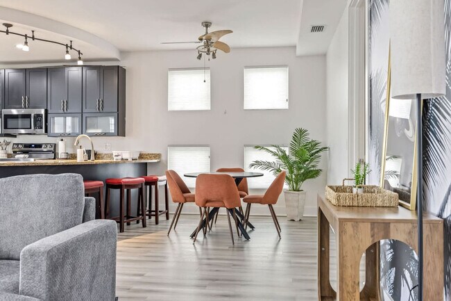 Building Photo - 873 S Atlantic Ave