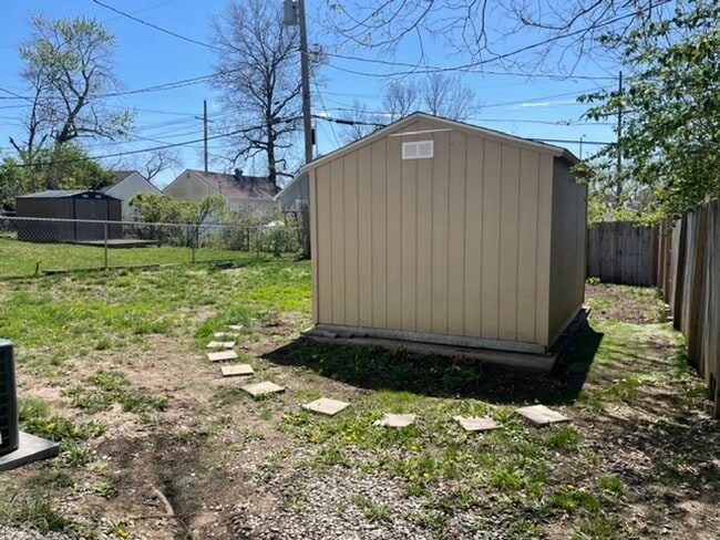 Building Photo - 2bd/1ba Home in South KC!!