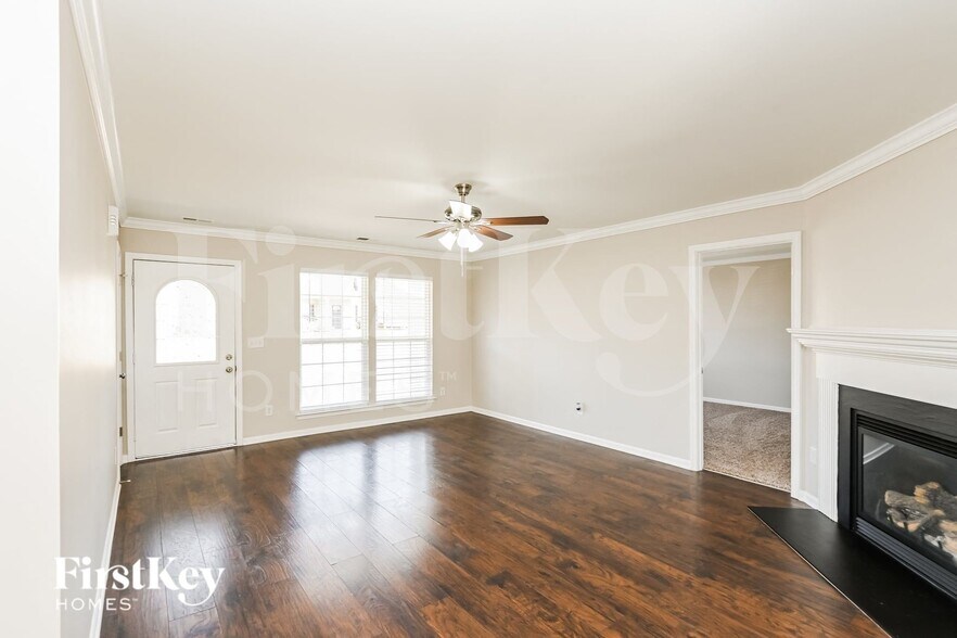 Building Photo - 6824 Parkers Crossing Dr
