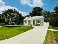 Building Photo - 1716 N 20th Ave