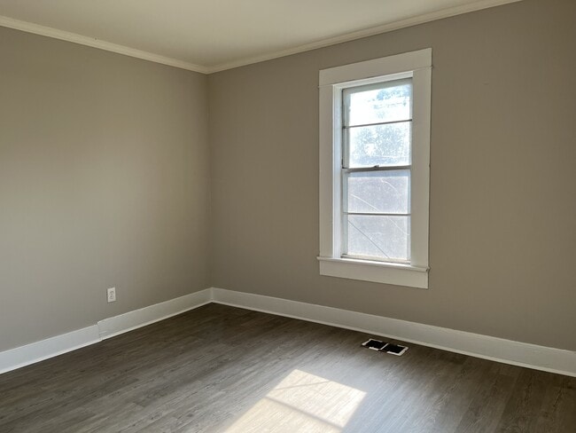 Building Photo - 2807 34th St N