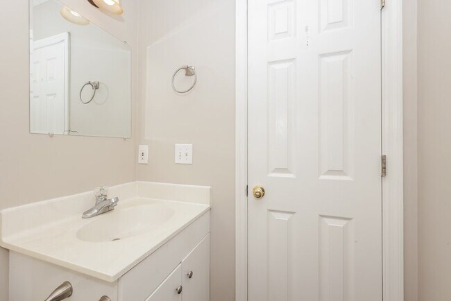 Building Photo - 1052 Blue Mountain Ln