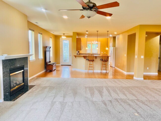 Building Photo - 8333 Camano Loop NE