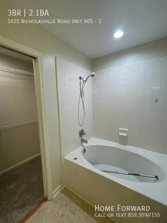 Building Photo - 1625 Nicholasville Rd