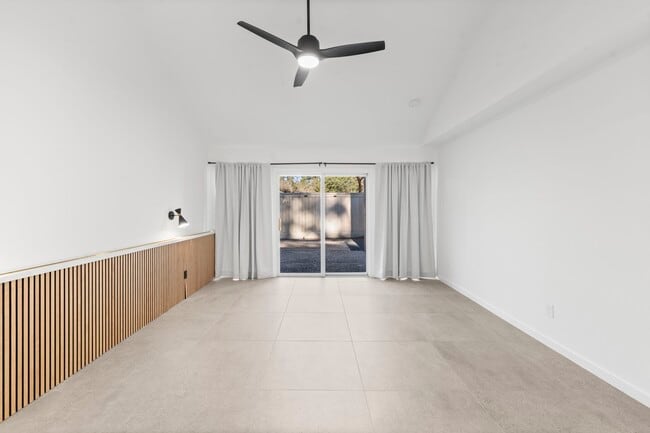 Building Photo - 2703 Crossvine Cir