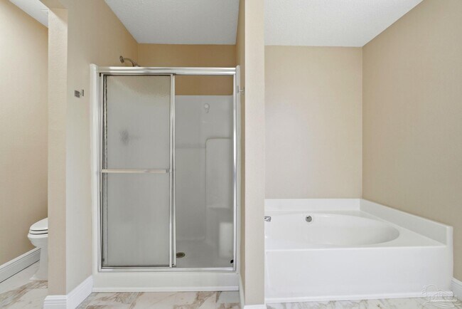 Building Photo - 520 Batten Blvd