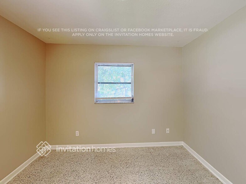 Building Photo - 619 Sherwood Dr