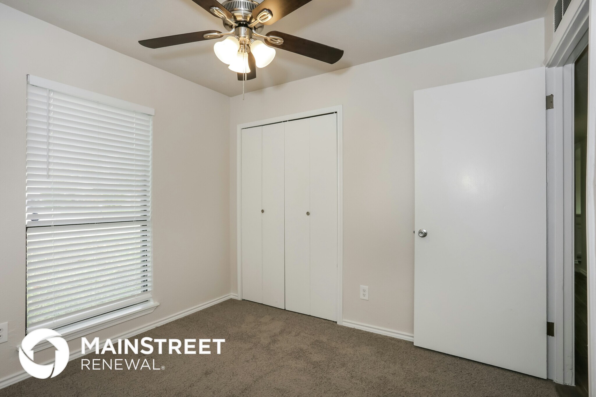 Building Photo - 603 Woodcrest Way