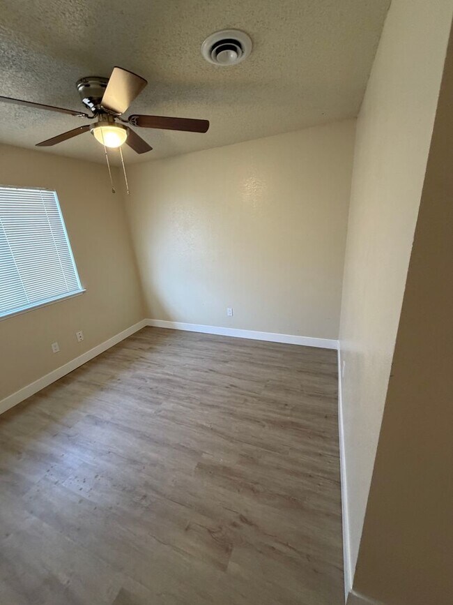 Building Photo - *NA114-Gill,Ravinderjit