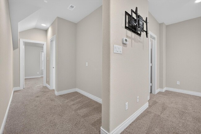 Building Photo - 15303 Westland Gate Dr