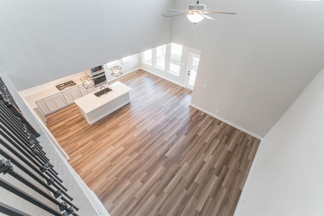 Building Photo - 2016 Woodland Park Ct
