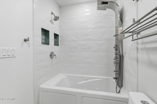 Building Photo - 7921 E Willetta St