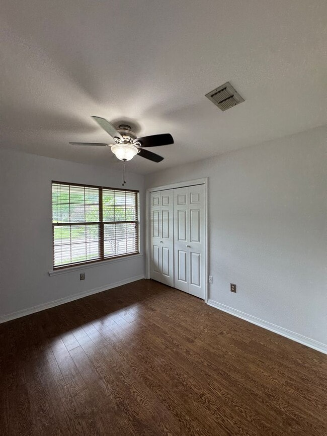 Building Photo - Rental Property