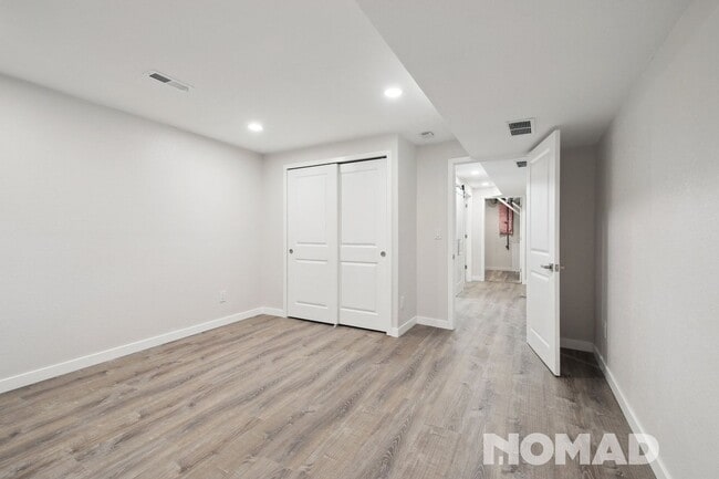 Building Photo - Charming 3BR Townhome in Centennial