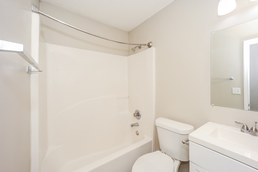 Building Photo - 3661 Colonnade Ct