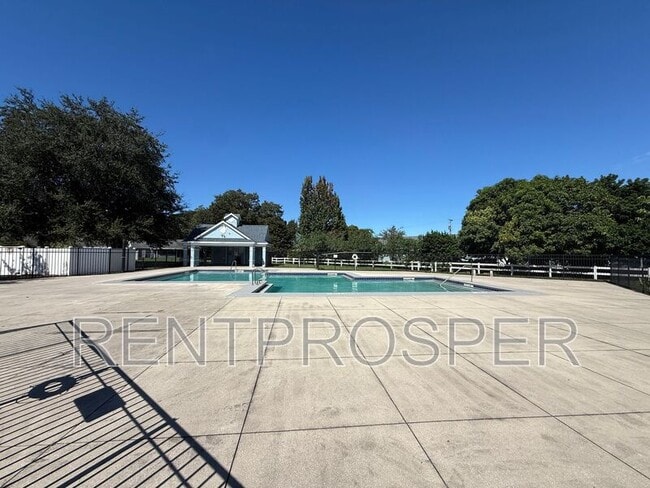 Building Photo - 8340 Le Mesa St