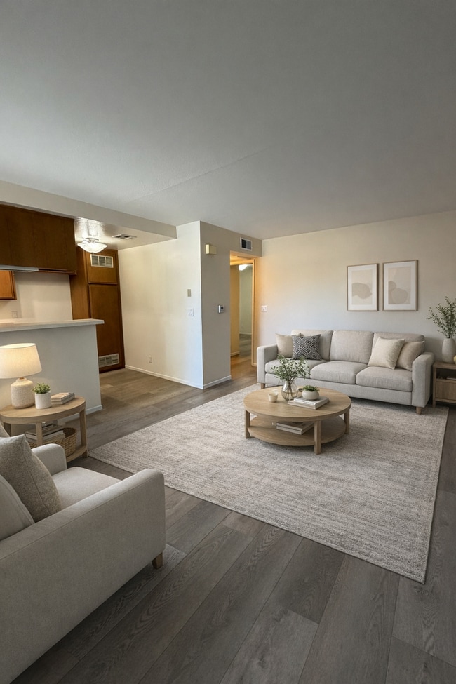 Interior Photo - Little Huston