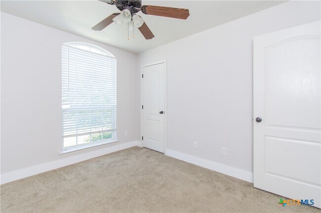 Building Photo - 1108 Copper Creek Dr