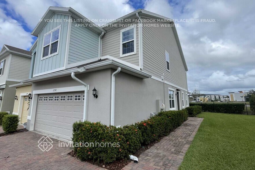 Building Photo - 6242 Camino Dr