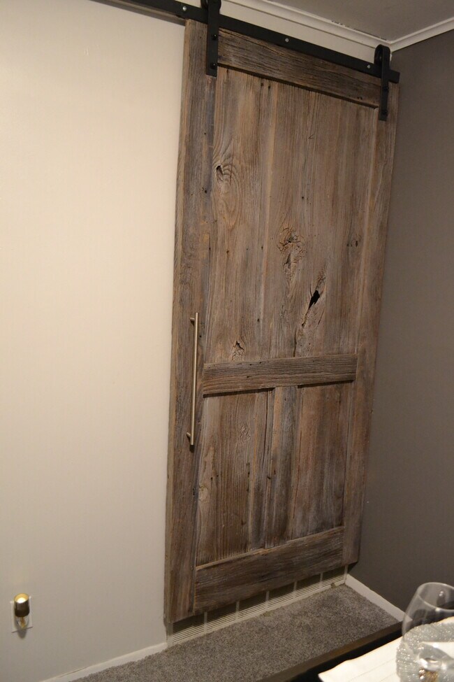 Building Photo - 8914 Trotter Lane # A