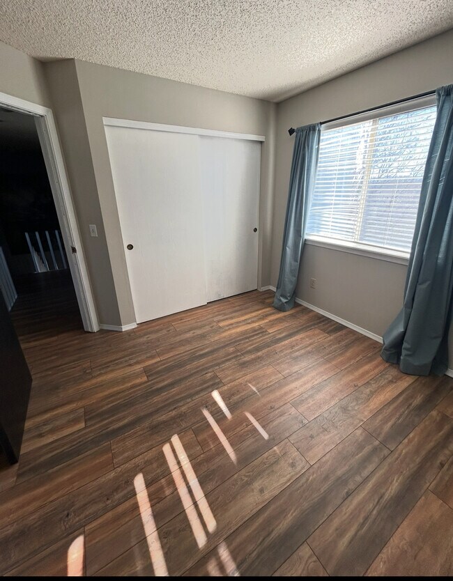 Building Photo - 6246 Nassau Ct