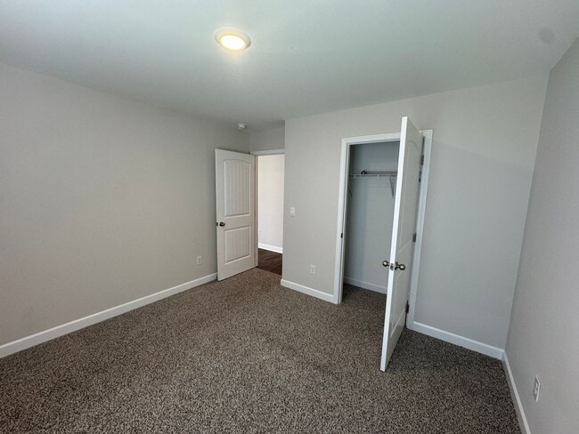 Building Photo - New Construction Community Home with 5 BEDROOMS!