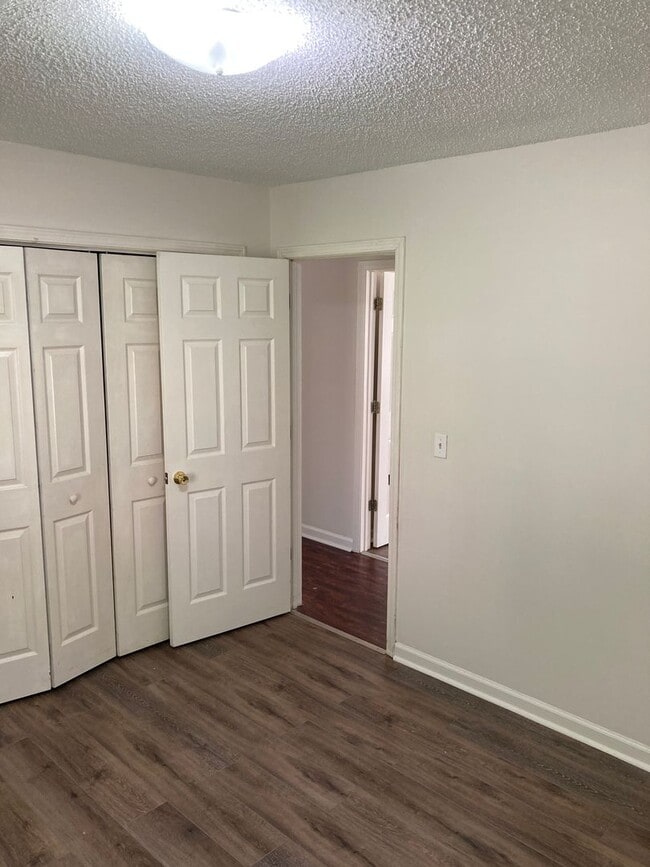 Building Photo - 2/1 Apartment in East Rome- $950